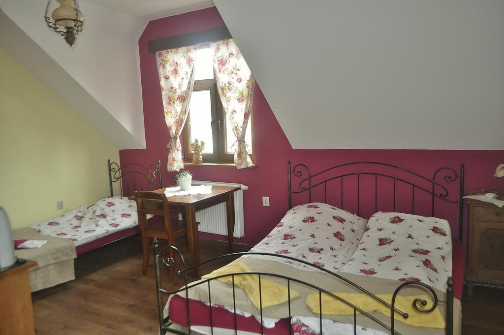 Karczma Brzeziniak Bed & Breakfast Cisna Luaran gambar